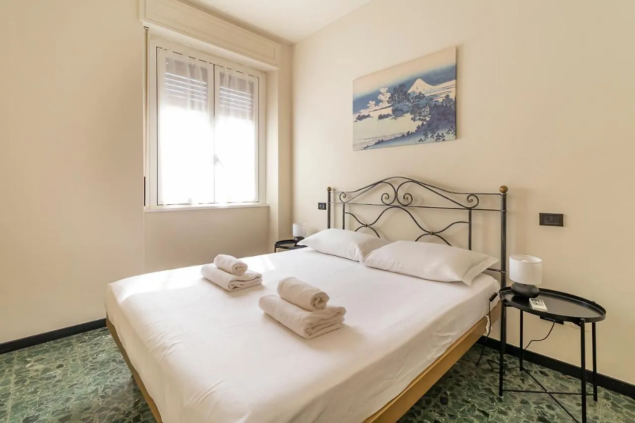Altido Sleek Flat With Balcony, Walking Distance From Milan Centre Apartment